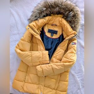 NWOT Tommy Hilfiger Puffer Jacket